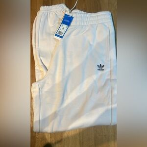 Adidas Women’s sweat pants size medium. Brand new with tags